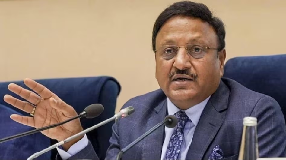 National News: પશ્ચિમ બંગાળને લઈને ચૂંટણી પંચ કડક, ડીએમ અને એસપીને આપી કડક સૂચનાઓ 2 Election Commission strict on West Bengal strict instructions given to DM and SP