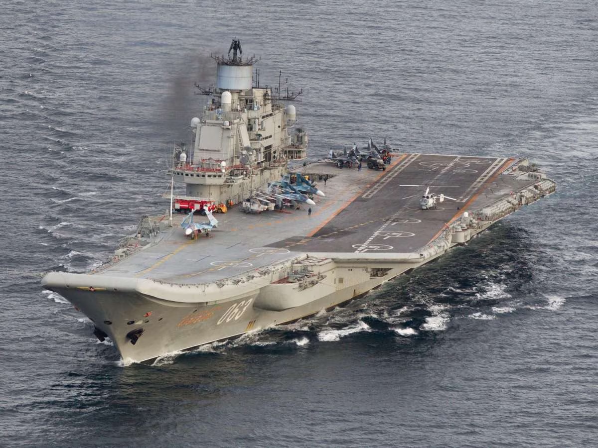 Top 10 Biggest Aircraft Carriers: વિશ્વના 10 સૌથી મોટા એરક્રાફ્ટ કેરિયર, ભારત પાસે કેટલા છે? 6 Admiral Kuznetsov