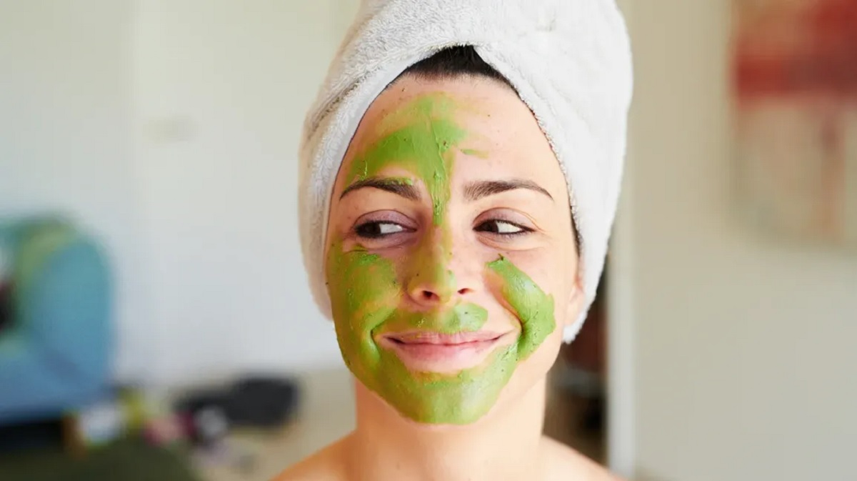 Beauty Tips This face pack made of lemongrass will help you remove blemishes from your face so try it today. 01