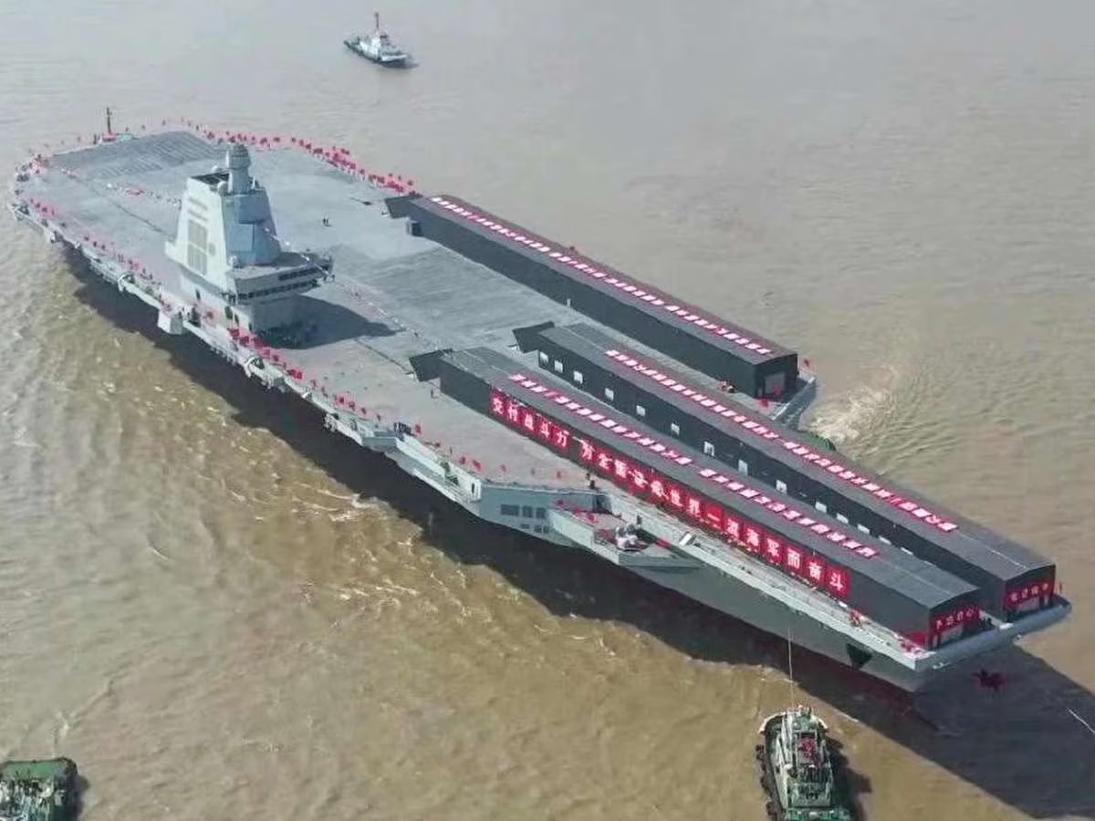 Top 10 Biggest Aircraft Carriers: વિશ્વના 10 સૌથી મોટા એરક્રાફ્ટ કેરિયર, ભારત પાસે કેટલા છે? 4 Fujian
