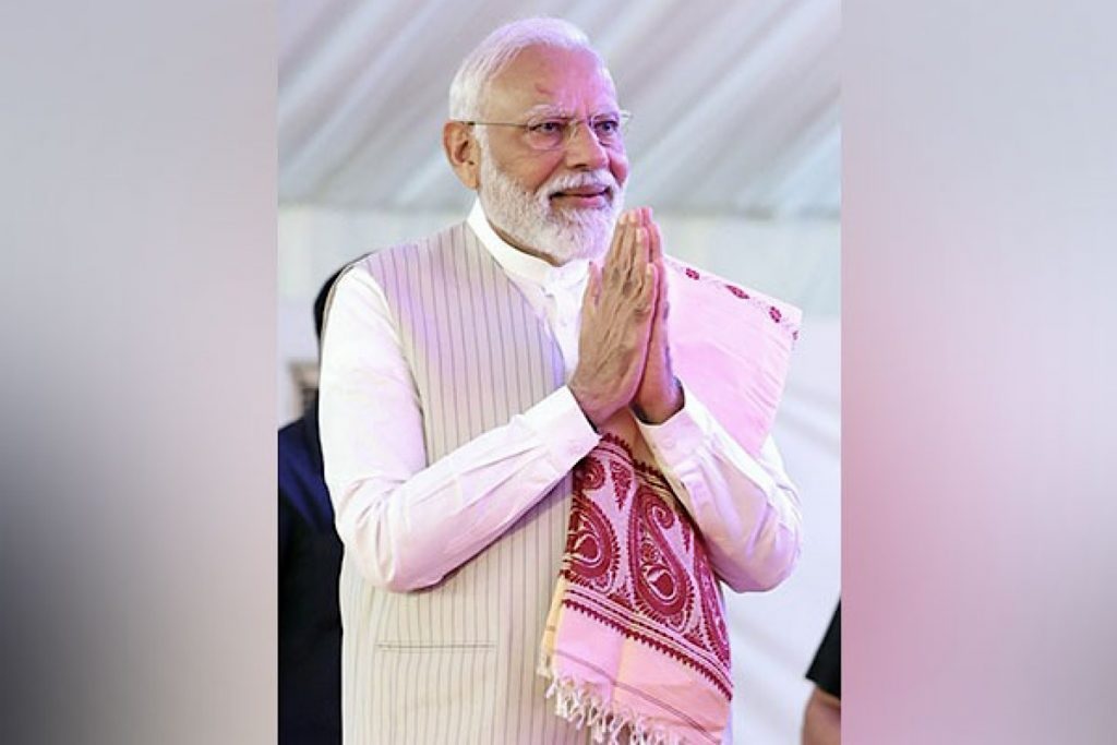 PM Modi Nomination: વડાપ્રધાન મોદીએ સતત ત્રીજી વખત વારાણસીથી ભર્યું પોતાનું નોમિનેશન, ફોર્મ ભારત પહેલા કર્યું આવું કામ 2 pm narendra modi files third time nomination from varanasi lok sabha seat filled the form after seeing kaal bhairav and ganga aarti 1