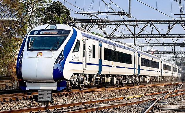 Indian Railways : ક્યાં કારણોસર ઘટાડવામાં આવશે વંદે ભારત-ગતિમાન એક્સપ્રેસની સ્પીડ? 2 indian railways why is the speed of vande bharat gatiman express going to decrease 1
