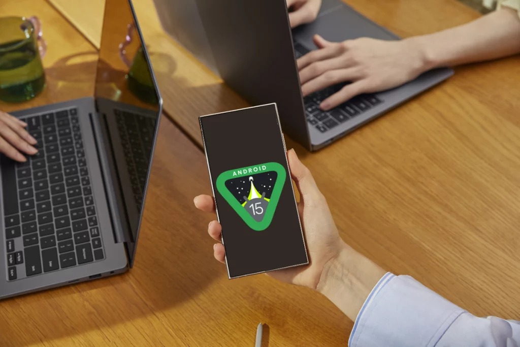 એન્ડ્રોઇડ 15 પછી આ સેમસંગ ફોન્સને OS અપડેટ્સ નહીં મળે, શું તમારો ફોન લિસ્ટમાં નથી? 2 these samsung galaxy devices will stop getting os updates after android 15 1