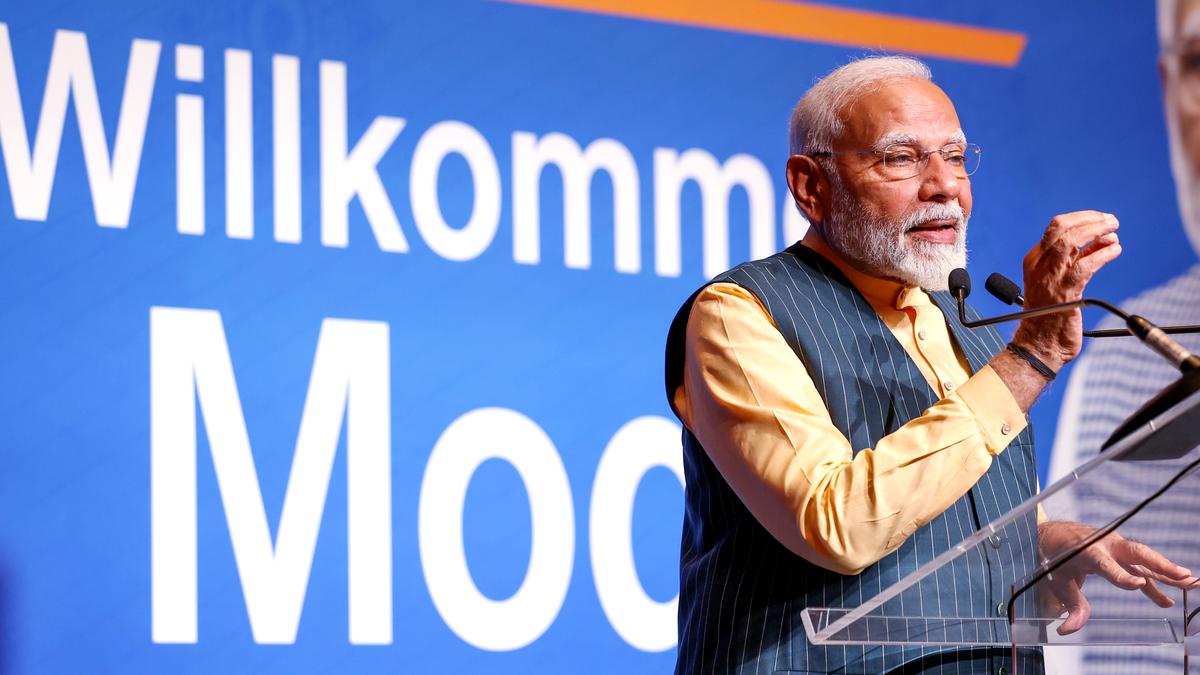 PM Modi in Austria: PM મોદીએ ઓસ્ટ્રિયામાં ભારતીય સમુદાયને સંબોધન કરી કહ્યું આવું 2 pm modi addressed the indian community in austria 1