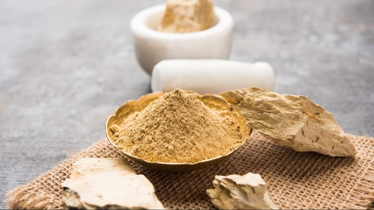 beauty amazing multani mitti benefits for skin and hair 1