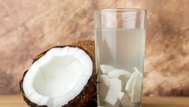 Homemade Amla Shampoo: આમળાની મદદથી ઘરે જ બનાવો શેમ્પૂ, ઘૂંટણ સુધી લાંબા થશે તામર વાળ 3 how to make amla shampoo at home 2