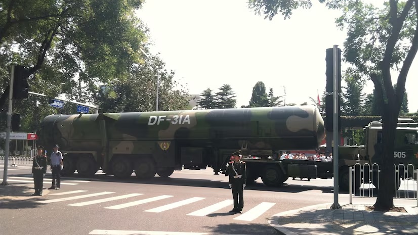 ચીને 44 વર્ષ બાદ છોડ્યું ન્યુક્લિયર મિસાઈલ, અમેરિકા, ફિલિપાઈન્સ અને તાઈવાન તેનાથી ડરે છે 1 china pla rocket force tests nuclear intercontinental ballistic missile df 41 that could2