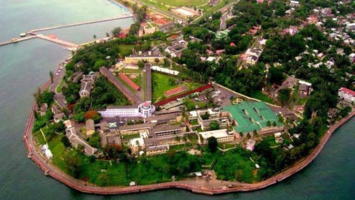 પોર્ટ બ્લેરનું નામ બ્રિટિશ અધિકારીના નામ પર કેમ રાખવામાં આવ્યું? જાણો આર્ચીબાલ્ડ બ્લેર કોણ હતા 3 જાણો આર્ચીબાલ્ડ બ્લેર કોણ હતા1