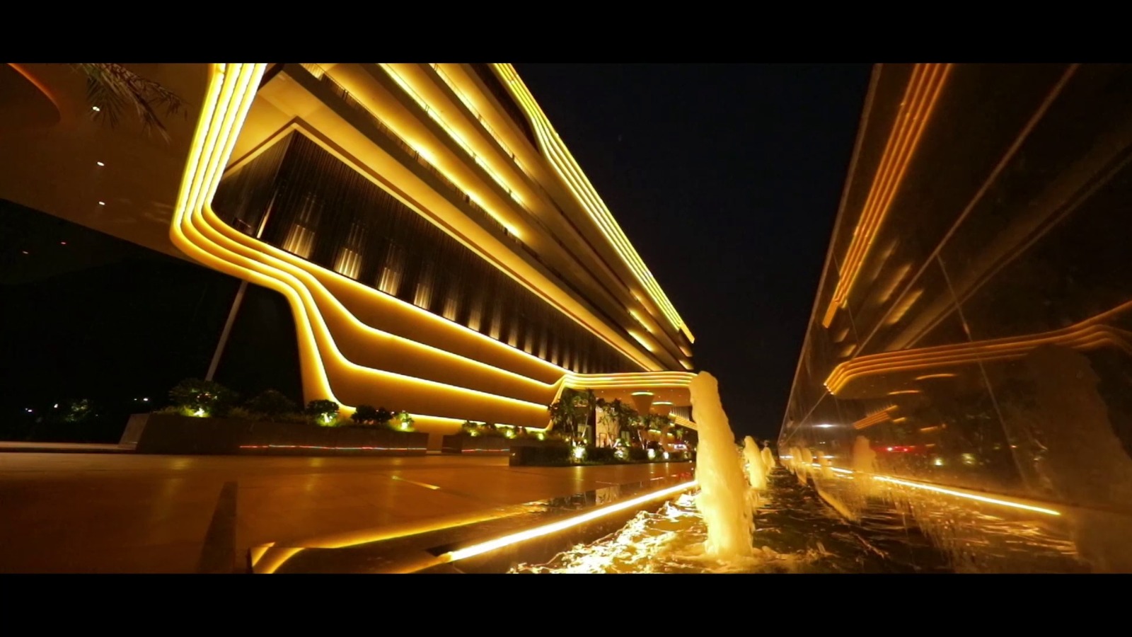 નરેન્દ્ર મોદીના ડ્રીમ પ્રોજેક્ટ “ગિફ્ટ સિટી” નો ભારતના પ્રથમ ઓપરેશનલ સ્માર્ટ સિટી તરીકે થયો વિકાસ 3 WhatsApp Image 2024 10 15 at 12.14.14 68d7abb0