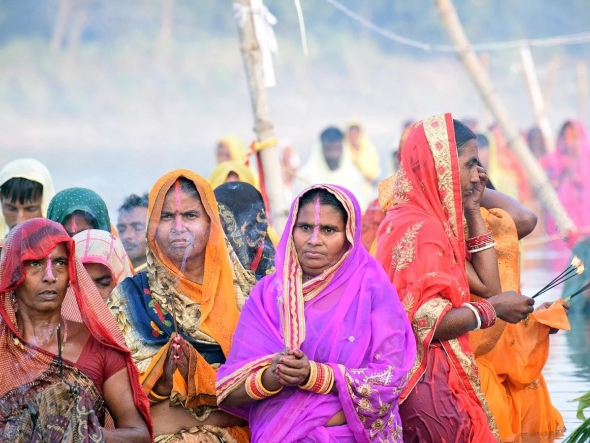 છઠના અંતિમ દિવસે બની રહ્યા છે બે શુભ યોગ, જાણો પારણાના સાચા નિયમો. 2 chhath puja 2024 rules of chhath vrat paran1