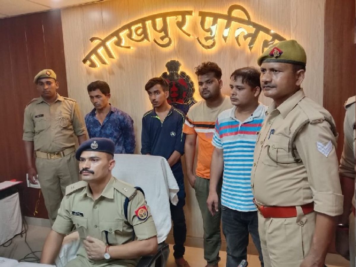 gorakhpur city fake passport scam busted in gorakhpur two arrested1