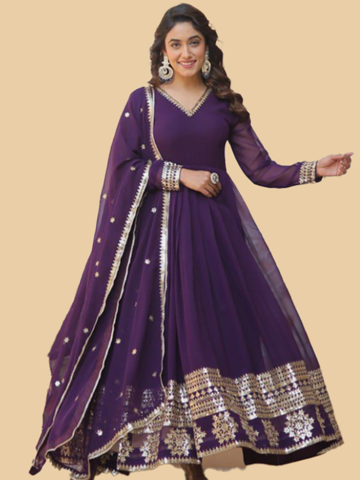 traditional outfit for plus size womens article