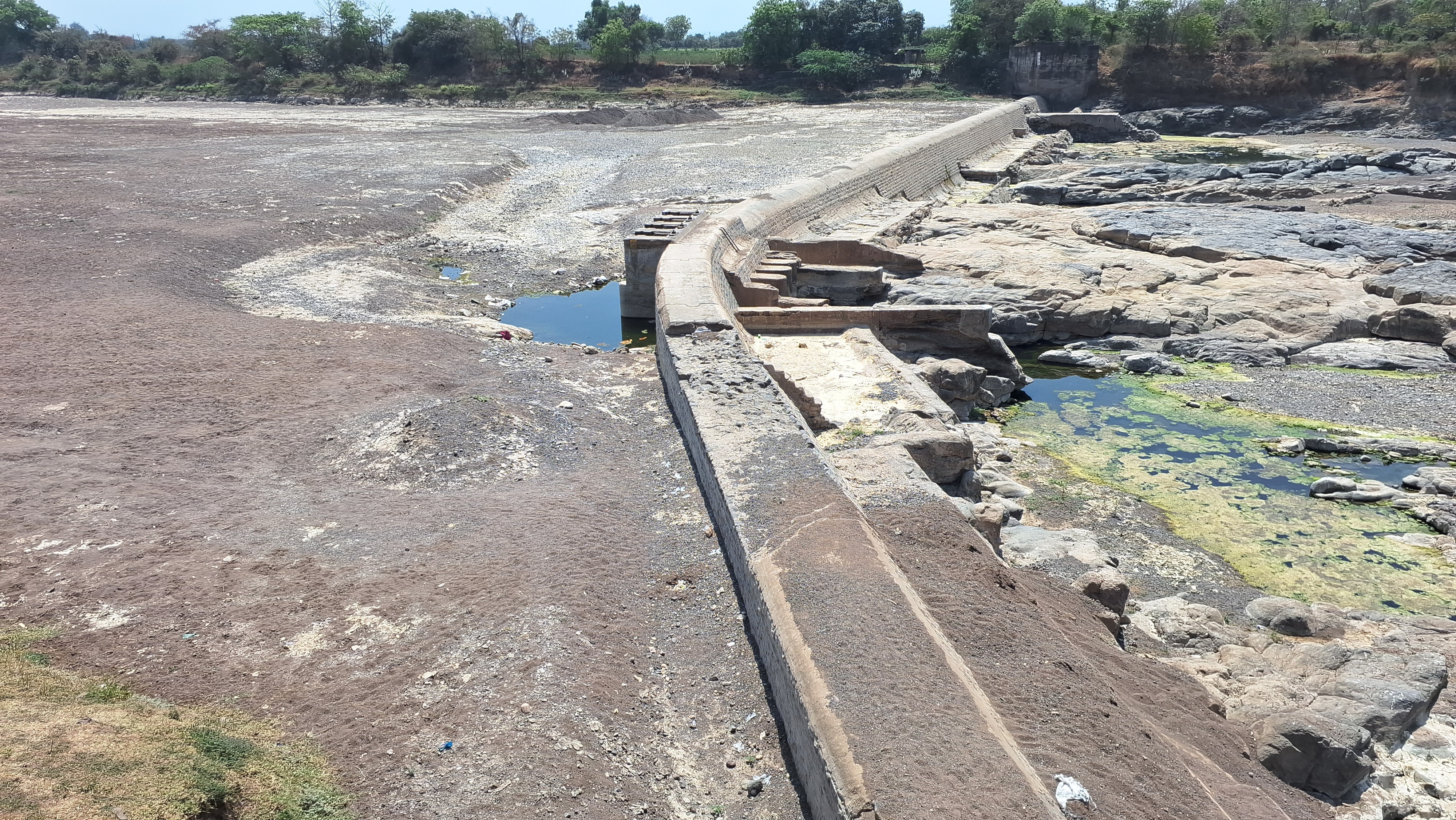 આ શહેરમાં બની રહ્યો છે પહેલો રબર ડેમfewer