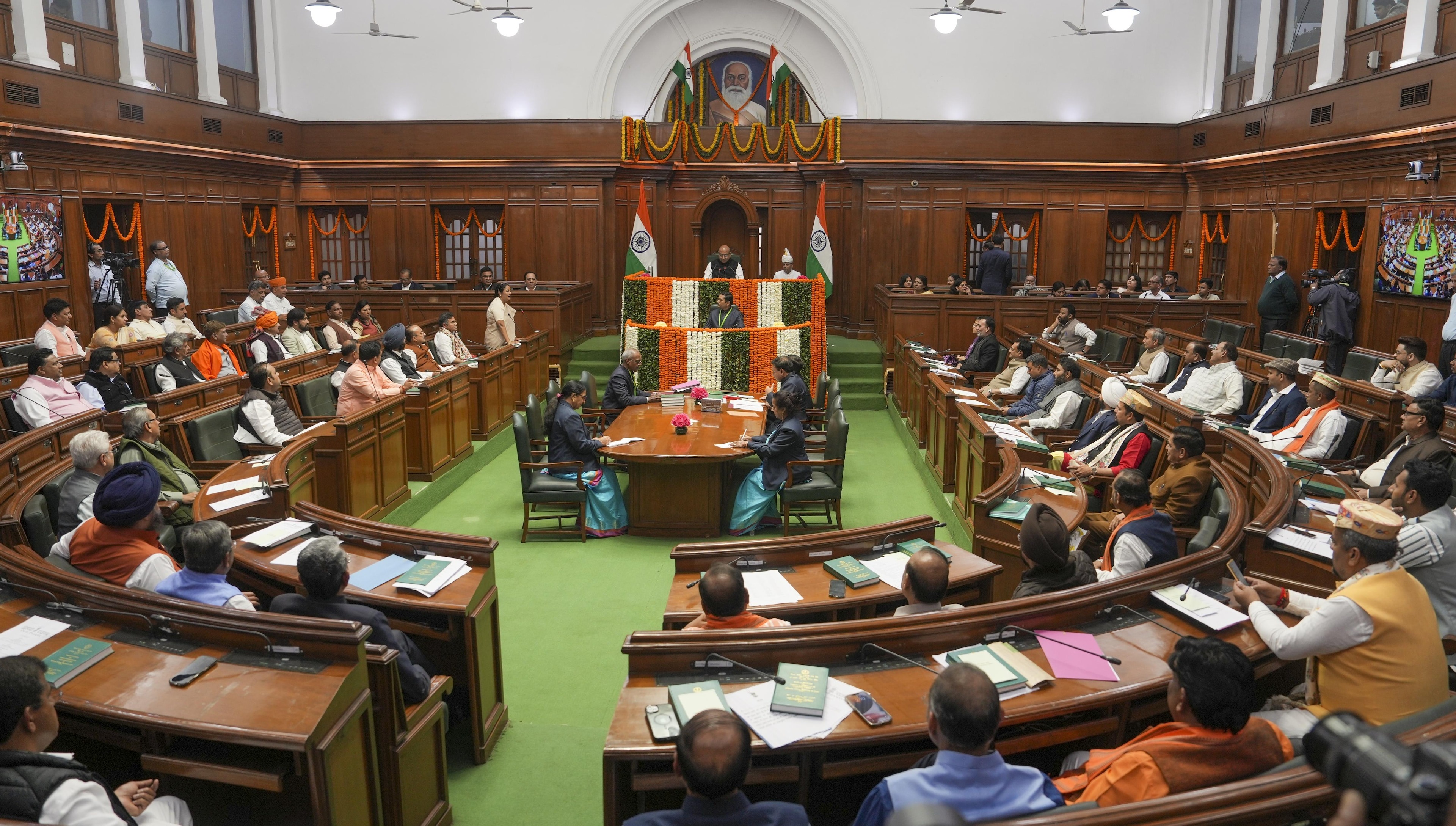 દિલ્હી વિધાનસભામાં આજે શું છે ખાસeqwrwq