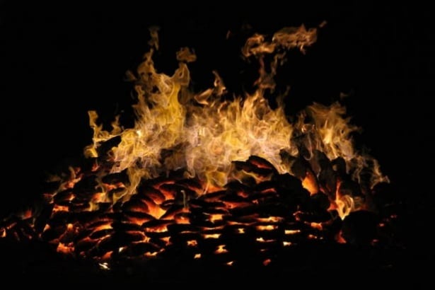 હોલિકા દહનના દિવસે કરો આ ઉપાયોer