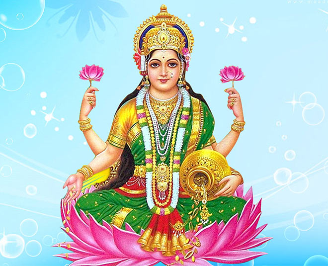 અક્ષય તૃતીયા પર બની રહ્યા છે 3 શુભ યોગ, દેવી લક્ષ્મીને પ્રસન્ન કરવા માટે અપનાવો આ ઉપાયો 2 akshaya tritiya upay how to please maa lakshmi on akshaya tritiya1