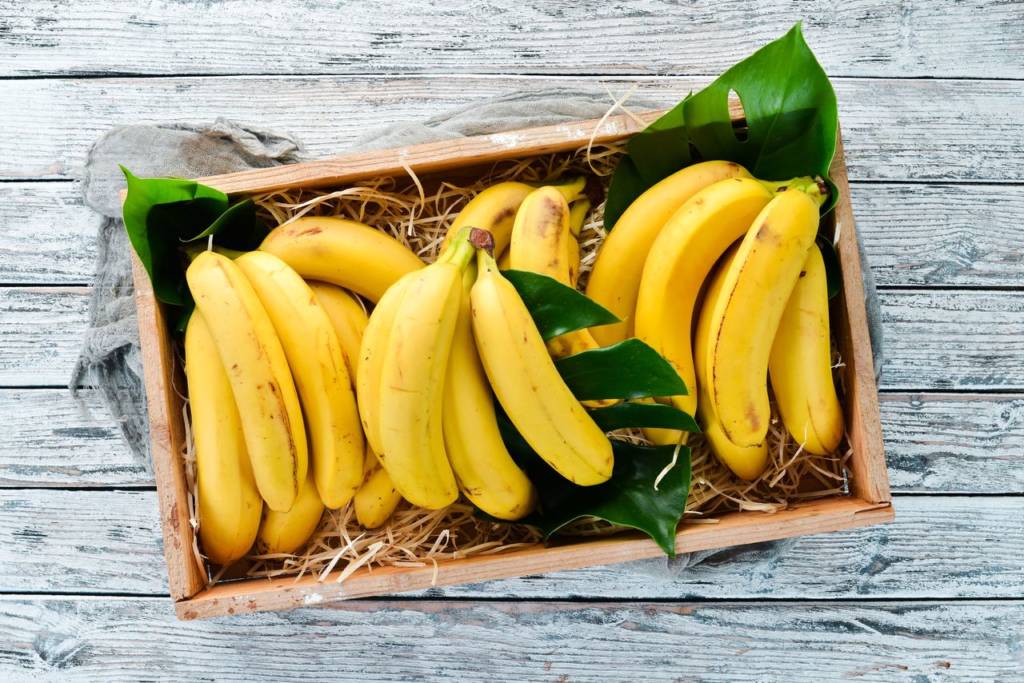 health tips bp patients should eat one banana every day know 5 reasons 2