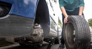 how car tyre burst in summers know reason high temperature speed and overloadingwq