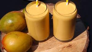 mango milkshake for weight gain and boost energy vajan or takan badhane ke liye drink1