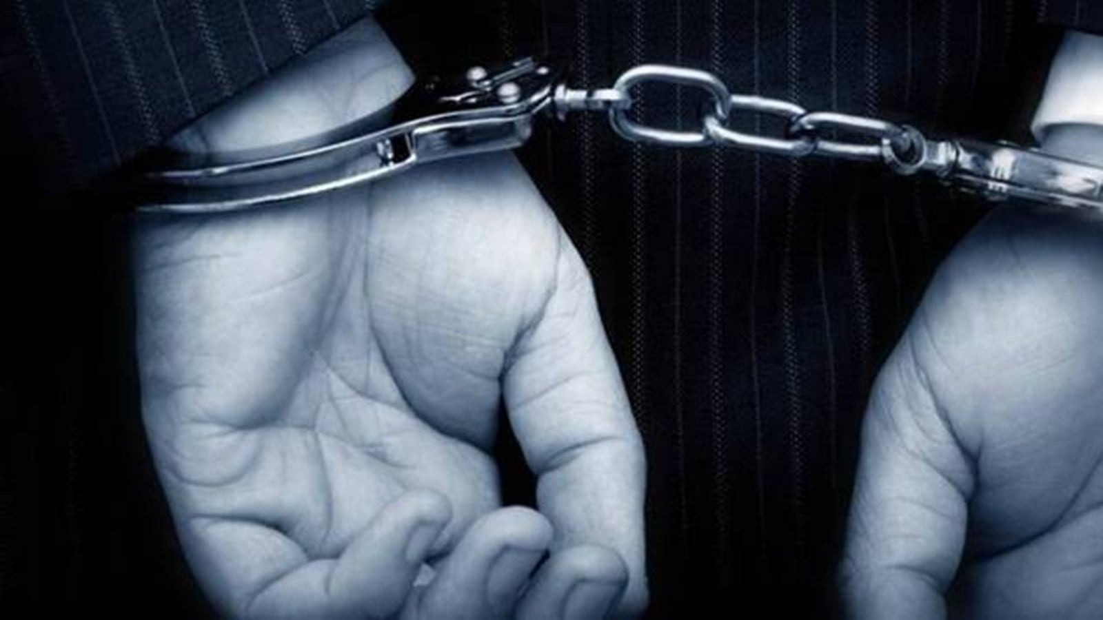 mumbai crime branch arrested 5 people from andheri suspicion of a big conspiracy1