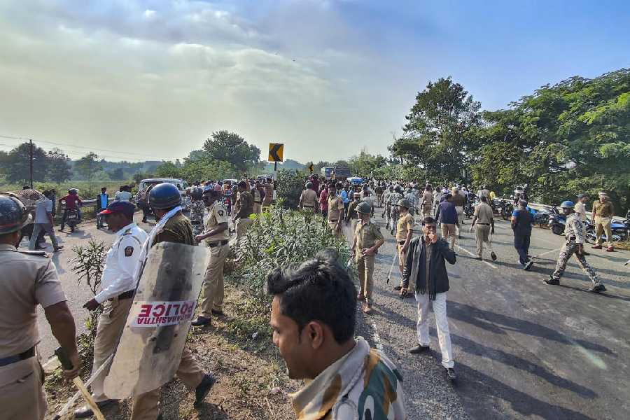 નાગપુર ફેક્ટરી બ્લાસ્ટ કેસમાં સુરક્ષામાં ખામીઓ મળી, ત્રણ સામે કેસ દાખલ 2 nagpur factory blast safety lapses found 3 booked1