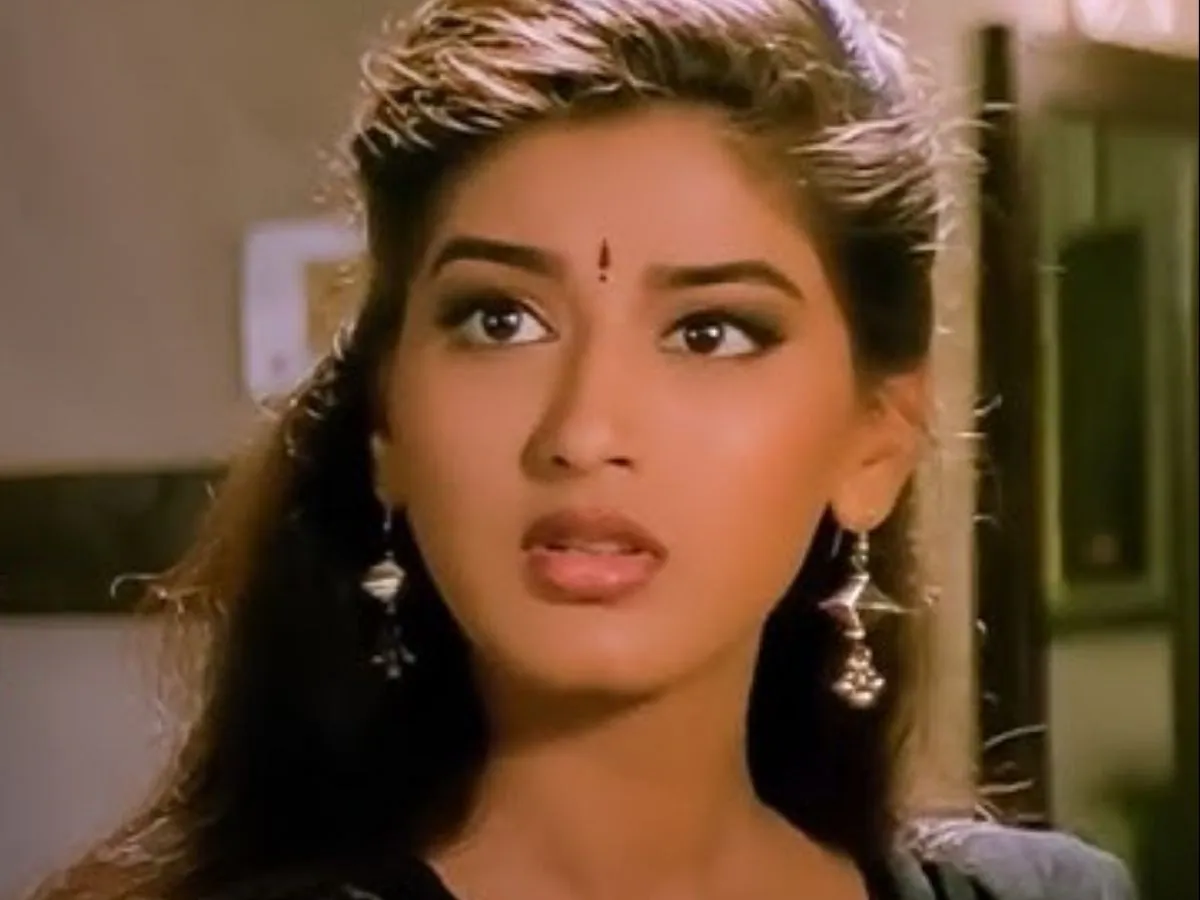 shahrukh khan triple role in 1996 romantic drama movie english babu desi mem available on ott platform netflix 2