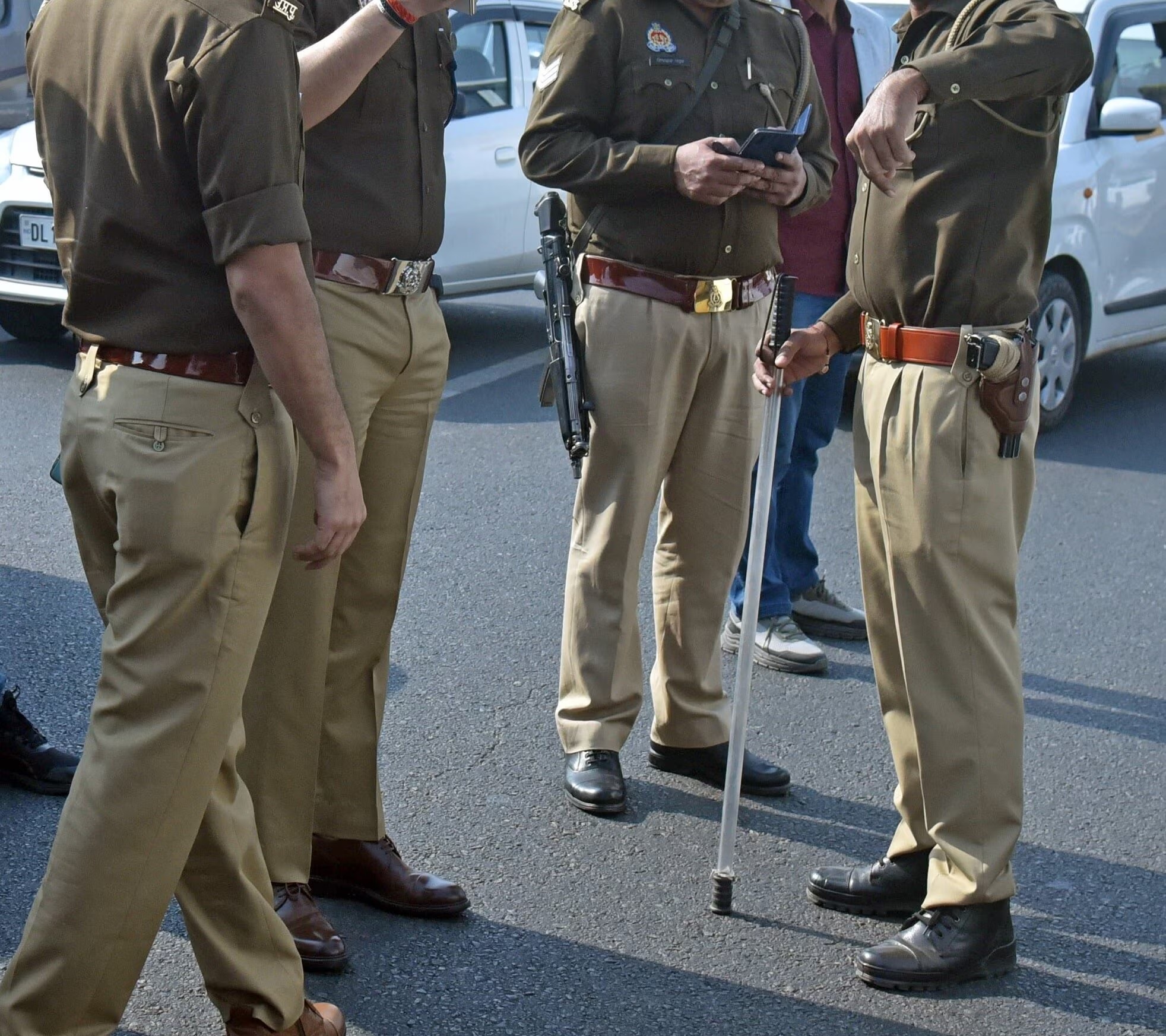 up meerut stone pelting in panchayat set for dissolving husband wife issues 4 detained 5 injured1