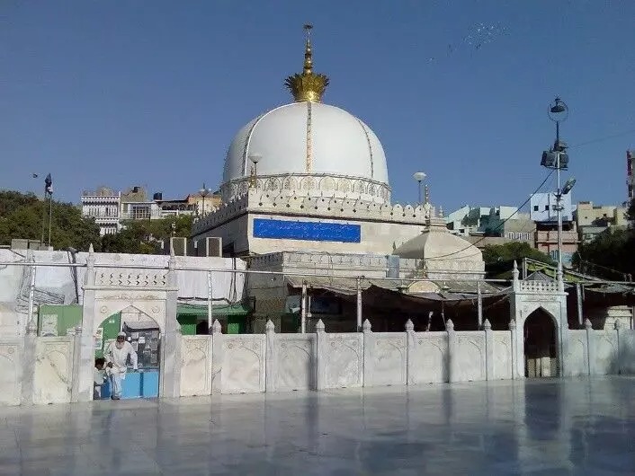 ajmer sharif dargah cag audit order stayed by delhi high court