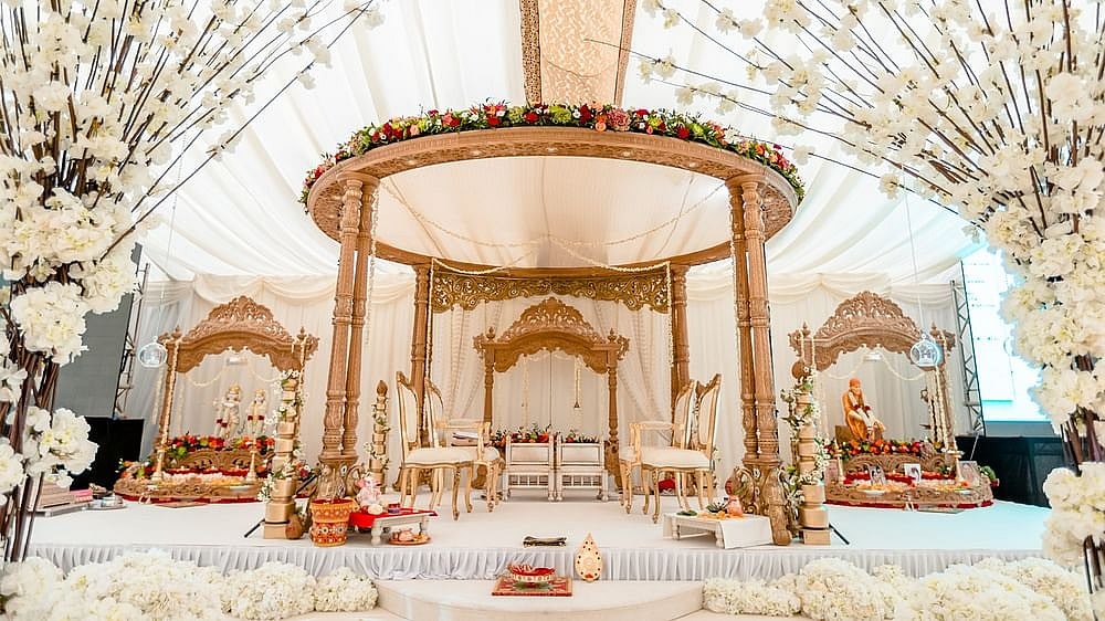 delhi hosts 21k weddings on akshaya tritiya traders expect biz worth rs 1200 cr