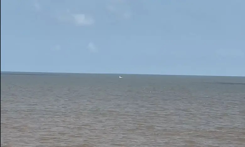 gujarat jafrabad suspicious boat amreli indian coast guard1