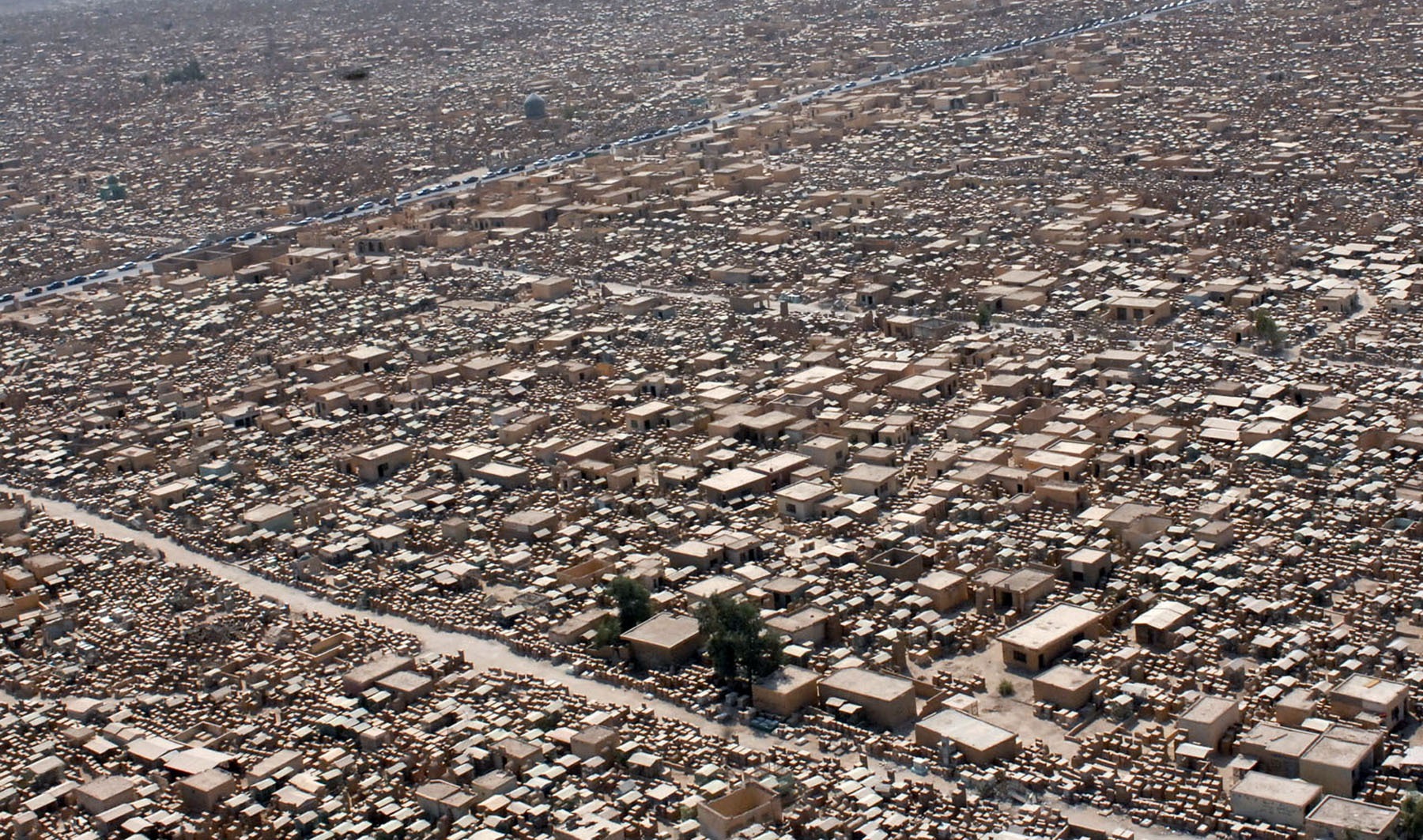 iraq wadi us salam 1400 year old worlds largest cemetery1