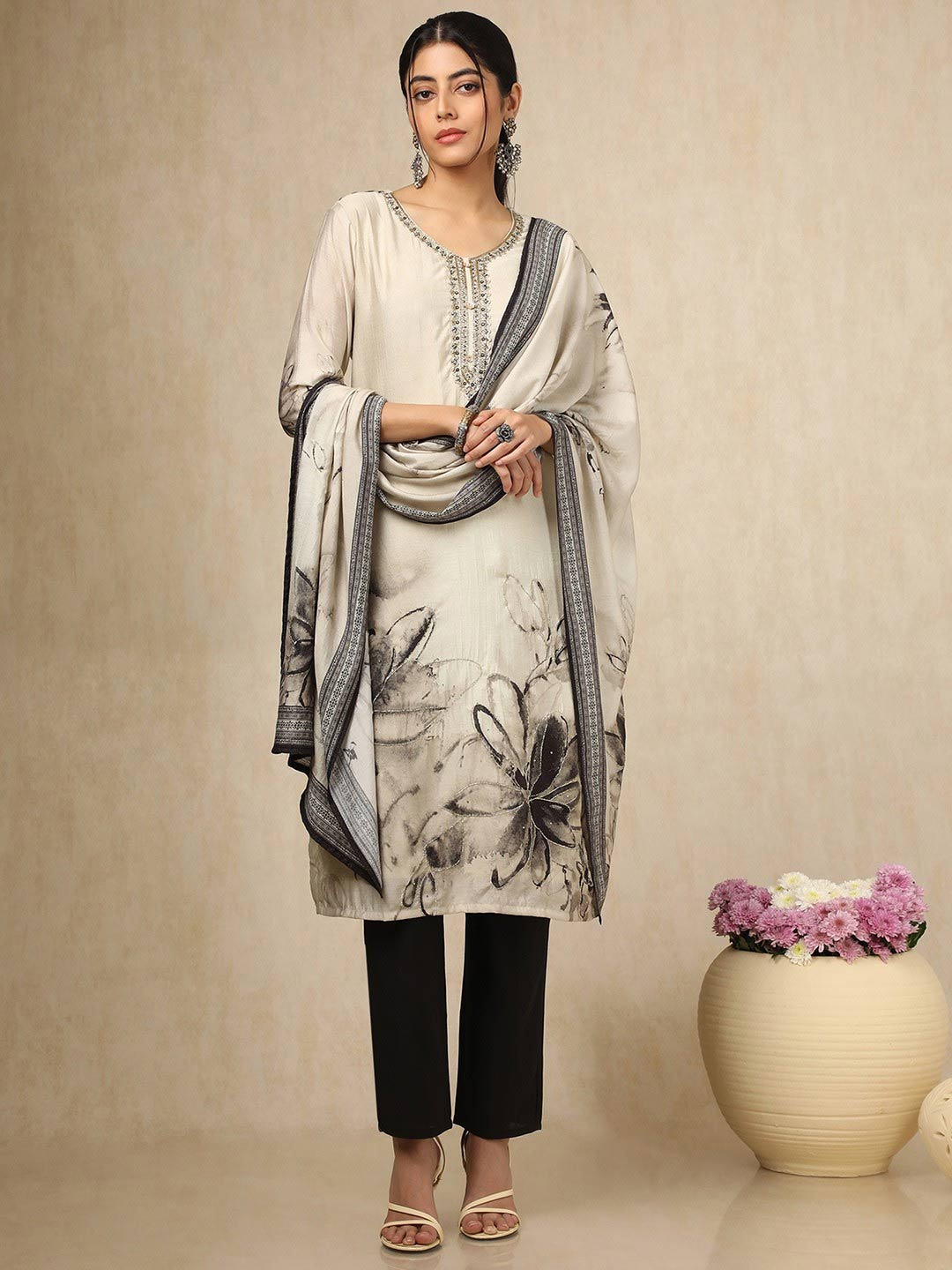 latest 3 salwar suit designs for new look