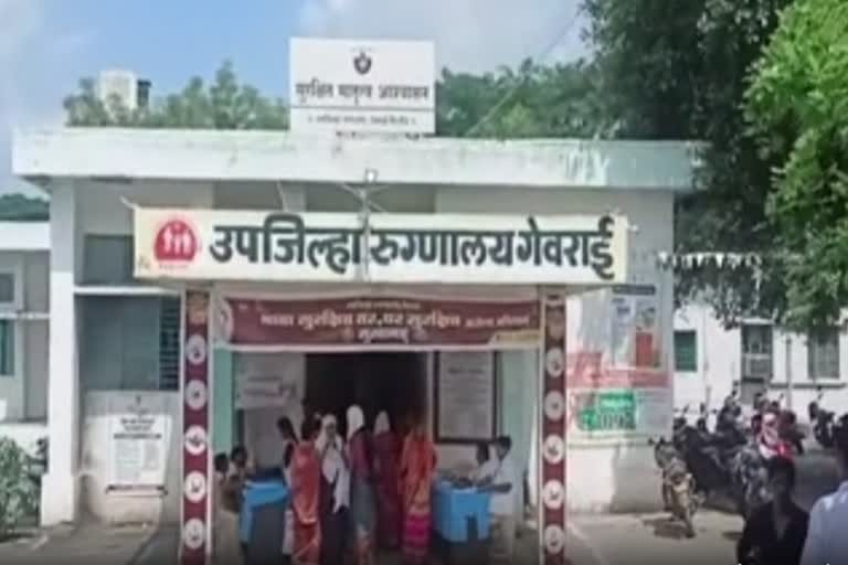 terrible accident truck crushes several people on dhule solapur national highway in maharashtra