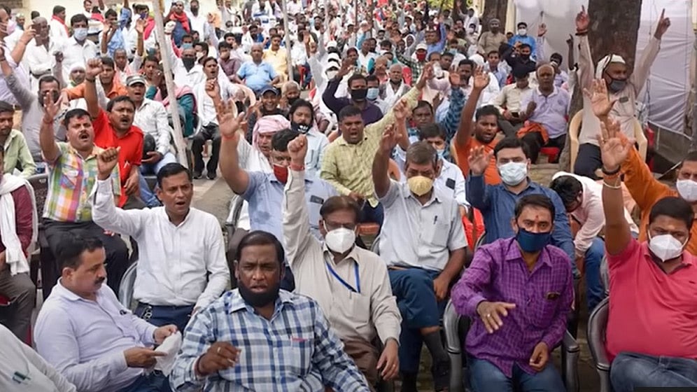 up power strike may 29 against privatization yogi adityanath government action1