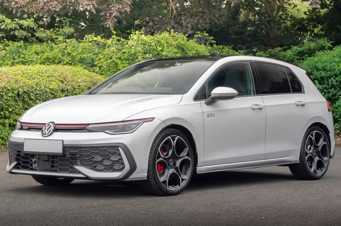 volkswagen golf gti launching soon in india features specs and expected price1